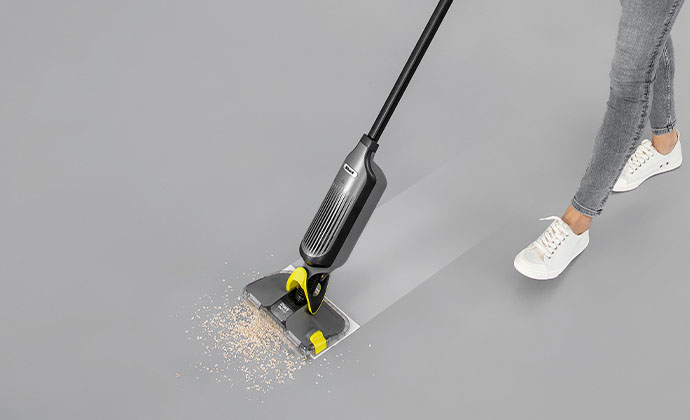 特别轻盈的一款洗地机，单手就能拎起，打扫全屋也不会累。